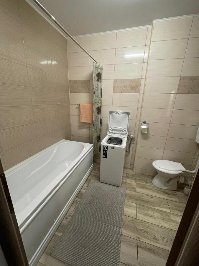 Hanna'S Apartament Орадеа Екстериор снимка